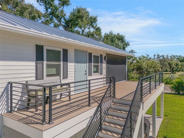 38 W BAY STREET, Osprey, FL 34229