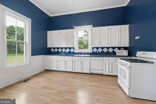 206 N Johnson Street, Newborn, GA 30056
