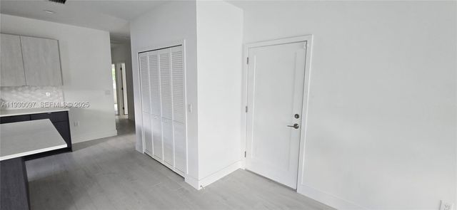 6821 NW 6th Ct 0, Miami, FL 33150