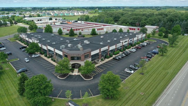 129 Commercial Drive 5C, Yorkville, IL 60560