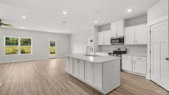 1220 E Cross St, Pensacola, FL 32503