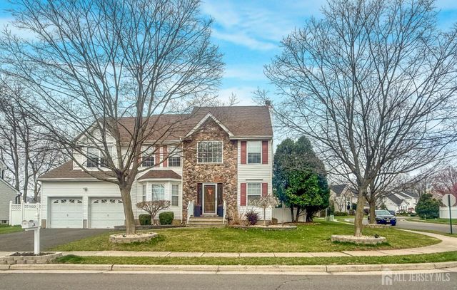 22 Ginger Drive, Edison, NJ 08837