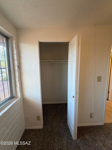 8175 E 20th Street, Tucson, AZ 85710