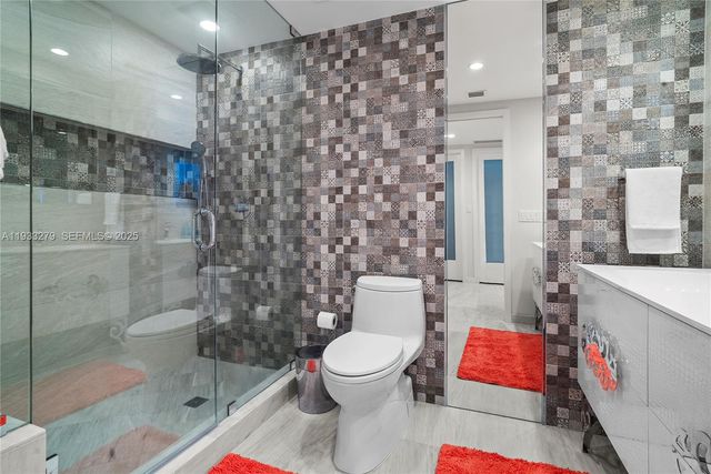 5055 Collins Ave 11C, Miami Beach, FL 33140