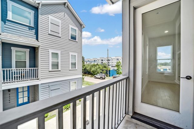 2206 Lou Ellen Lane C, Houston, TX 77018