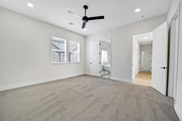 2206 Lou Ellen Lane C, Houston, TX 77018