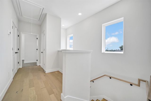 2206 Lou Ellen Lane C, Houston, TX 77018