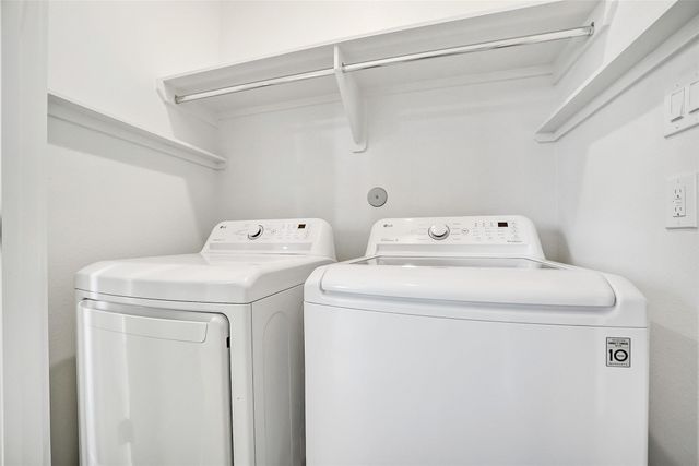 2206 Lou Ellen Lane C, Houston, TX 77018