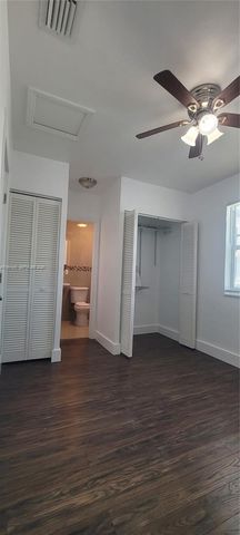 1335 SW 8th St 3, Miami, FL 33135