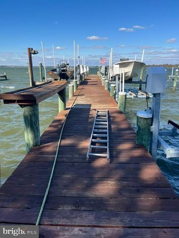 9102 HINTON AVE, Baltimore, MD 21219