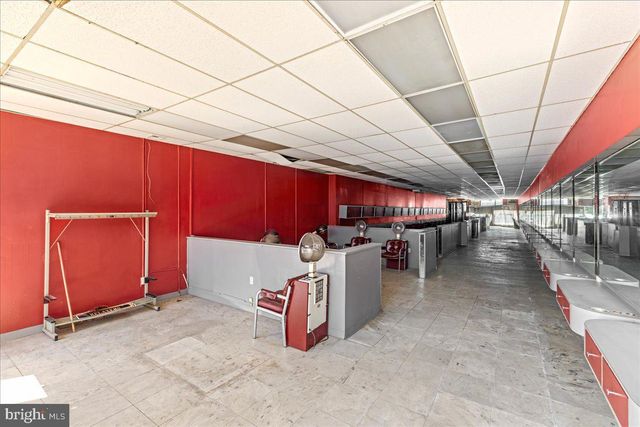 1564 Edgewood Ave # 4, Trenton, NJ 08618