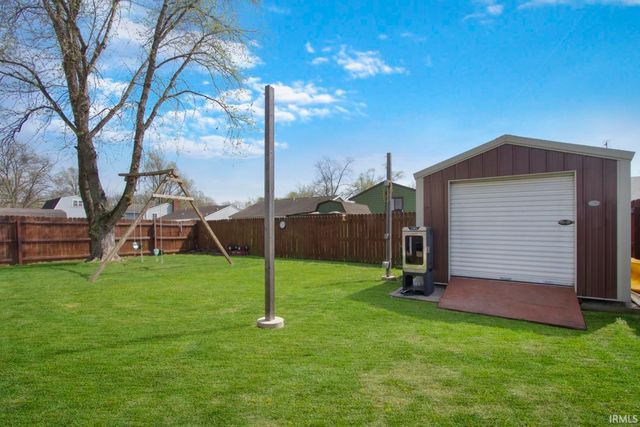 4201 Spring Valley Road, Evansville, IN 47715