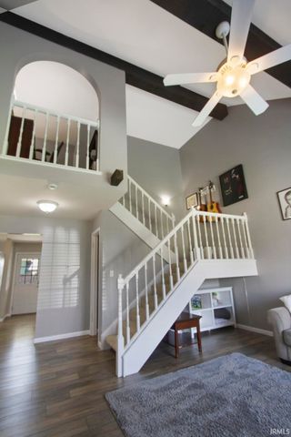 4201 Spring Valley Road, Evansville, IN 47715