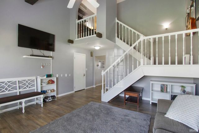 4201 Spring Valley Road, Evansville, IN 47715