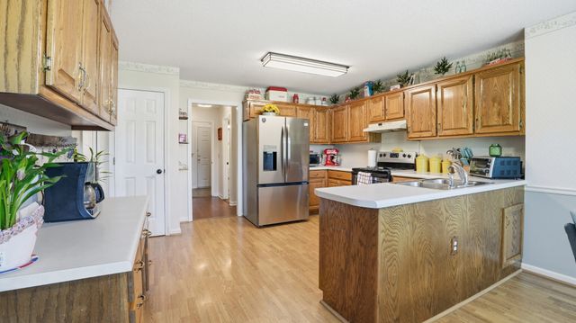 113 Provins Dr, Tullahoma, TN 37388