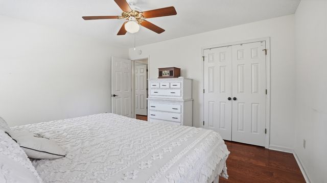 113 Provins Dr, Tullahoma, TN 37388