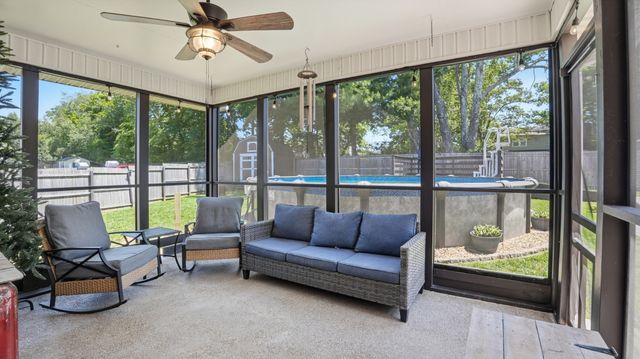 113 Provins Dr, Tullahoma, TN 37388