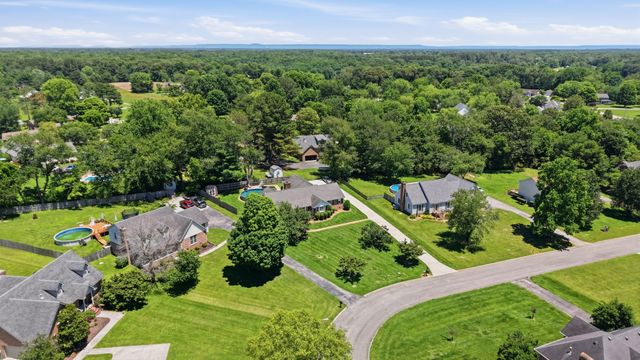 113 Provins Dr, Tullahoma, TN 37388