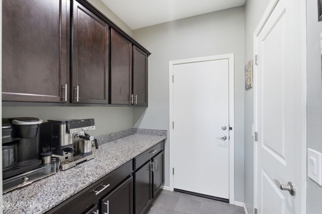 7296 S QUINN Avenue, Gilbert, AZ 85298