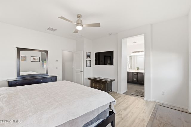 7296 S QUINN Avenue, Gilbert, AZ 85298