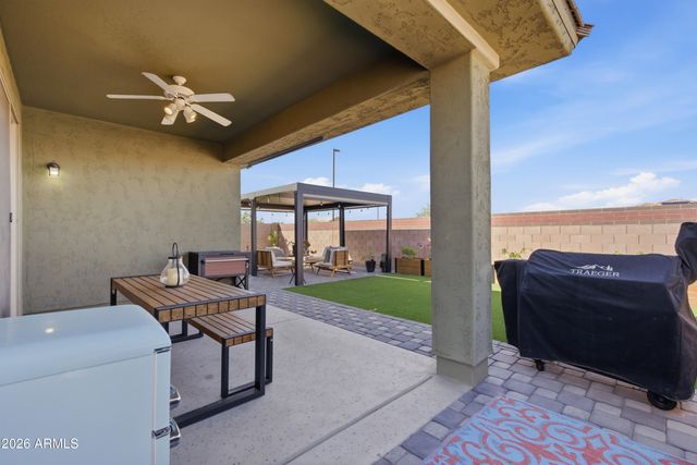 7296 S QUINN Avenue, Gilbert, AZ 85298