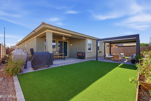 7296 S QUINN Avenue, Gilbert, AZ 85298