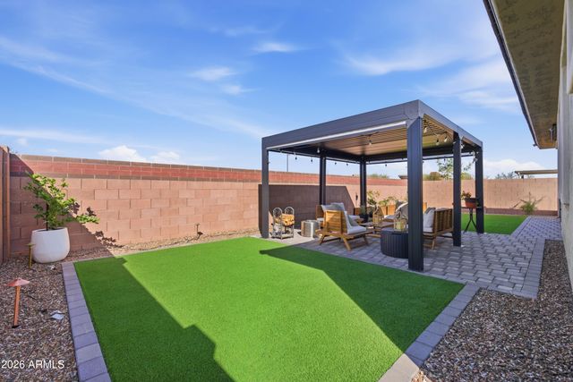 7296 S QUINN Avenue, Gilbert, AZ 85298