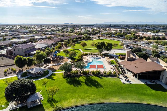 7296 S QUINN Avenue, Gilbert, AZ 85298