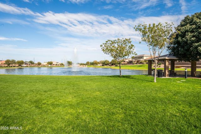 7296 S QUINN Avenue, Gilbert, AZ 85298