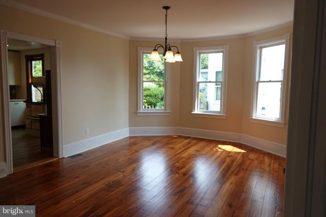36 HART AVE, Hopewell, NJ 08525