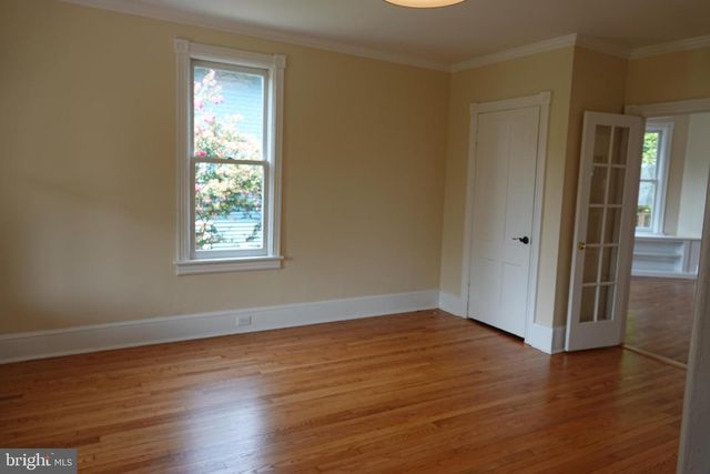 36 HART AVE, Hopewell, NJ 08525