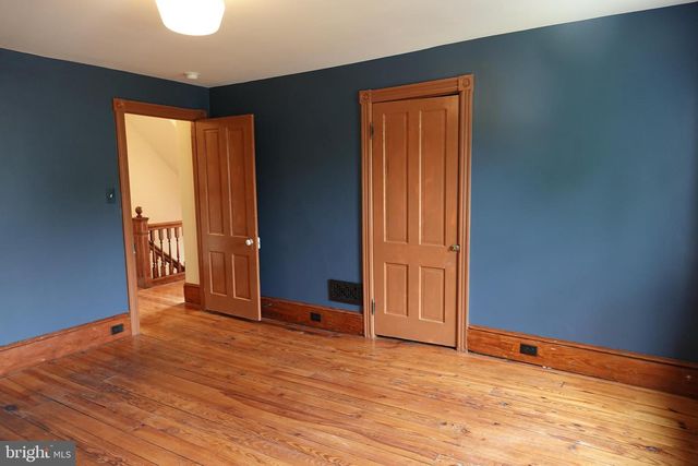 36 HART AVE, Hopewell, NJ 08525