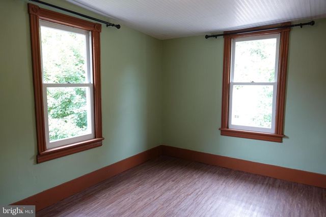 36 HART AVE, Hopewell, NJ 08525