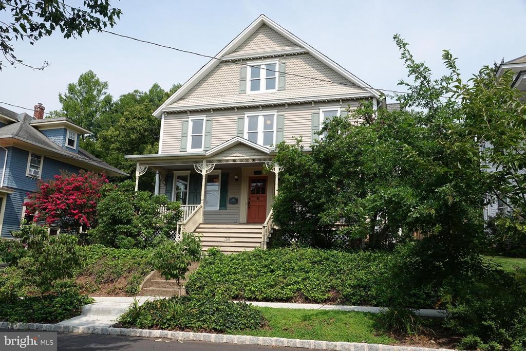 36 HART AVE, Hopewell, NJ 08525