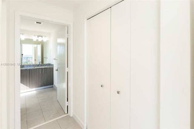 5350 NW 84th Avenue 1001, Doral, FL 33166