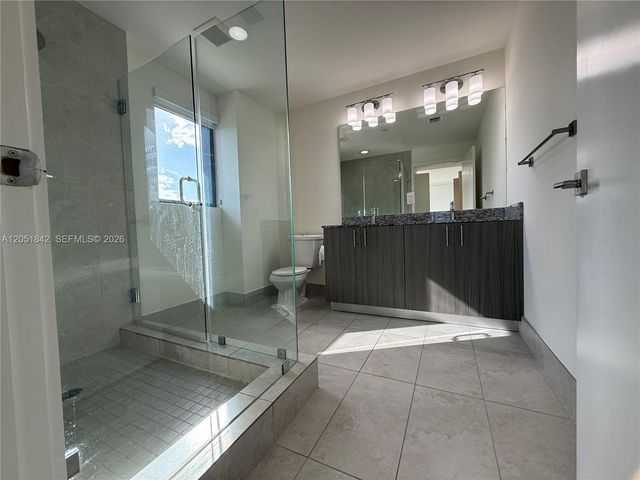 5350 NW 84th Avenue 1001, Doral, FL 33166