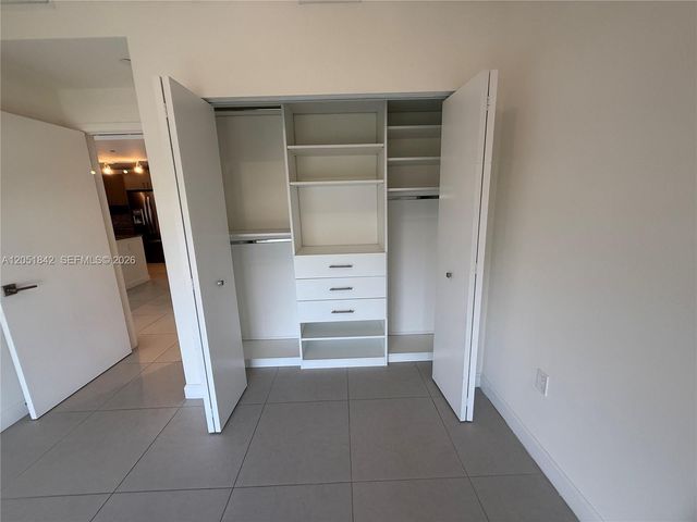 5350 NW 84th Avenue 1001, Doral, FL 33166