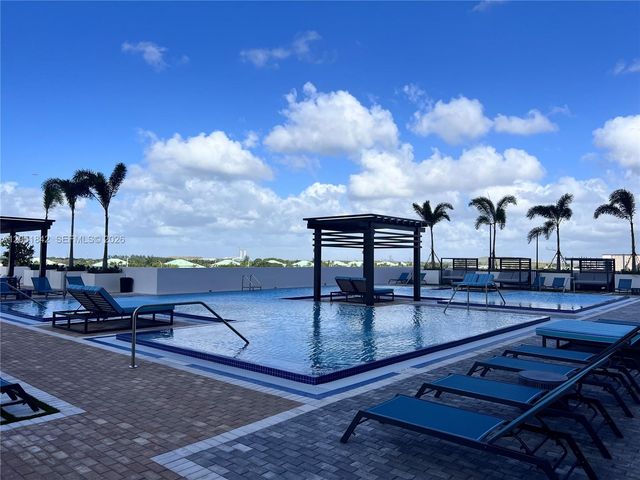 5350 NW 84th Avenue 1001, Doral, FL 33166