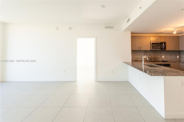 5350 NW 84th Avenue 1001, Doral, FL 33166
