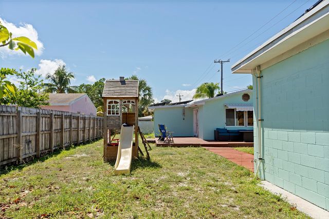 1002 S K Street, Lake Worth Beach, FL 33460