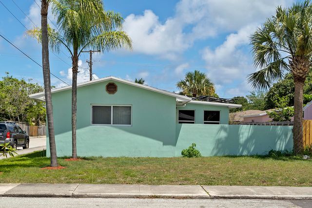 1002 S K Street, Lake Worth Beach, FL 33460