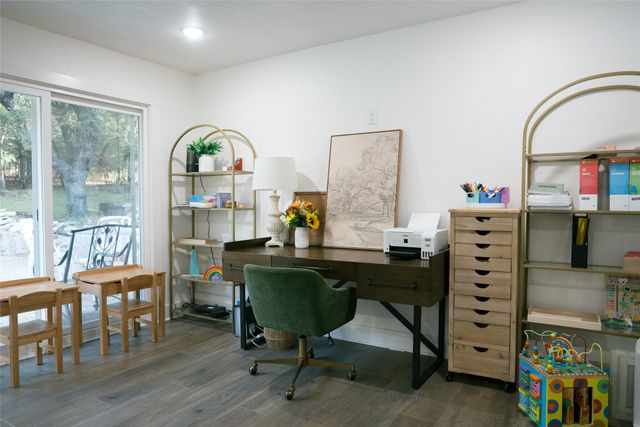 355 Carmen Street, Reno, TX 76020