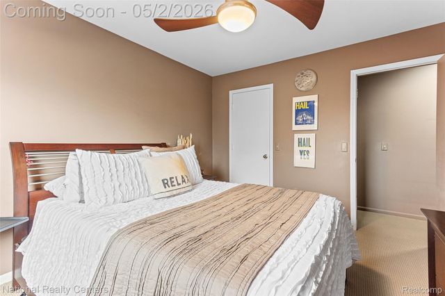 260 Cherry Grove Lane, Commerce Charter Township, MI 48390