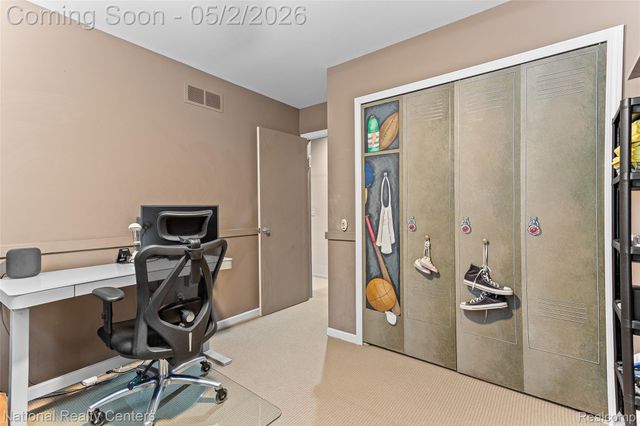 260 Cherry Grove Lane, Commerce Charter Township, MI 48390
