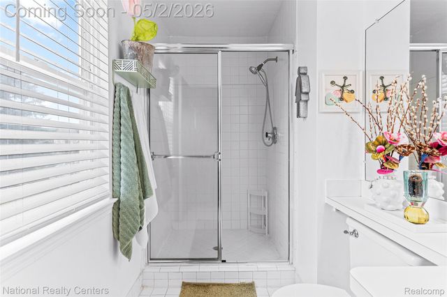 260 Cherry Grove Lane, Commerce Charter Township, MI 48390