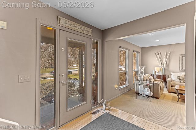 260 Cherry Grove Lane, Commerce Charter Township, MI 48390