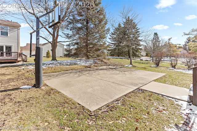 260 Cherry Grove Lane, Commerce Charter Township, MI 48390