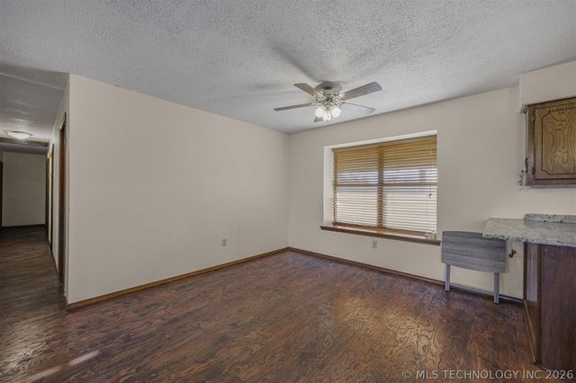 6312 N 428 Road, Pryor, OK 74361