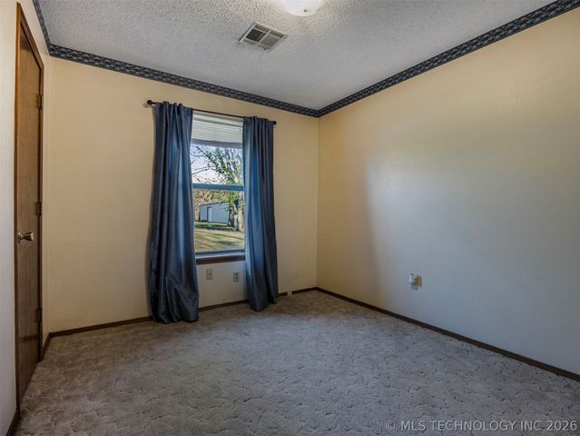 6312 N 428 Road, Pryor, OK 74361