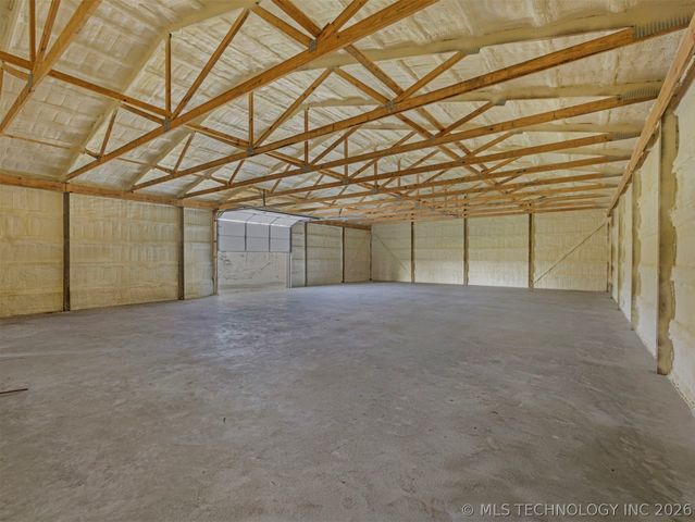 6312 N 428 Road, Pryor, OK 74361